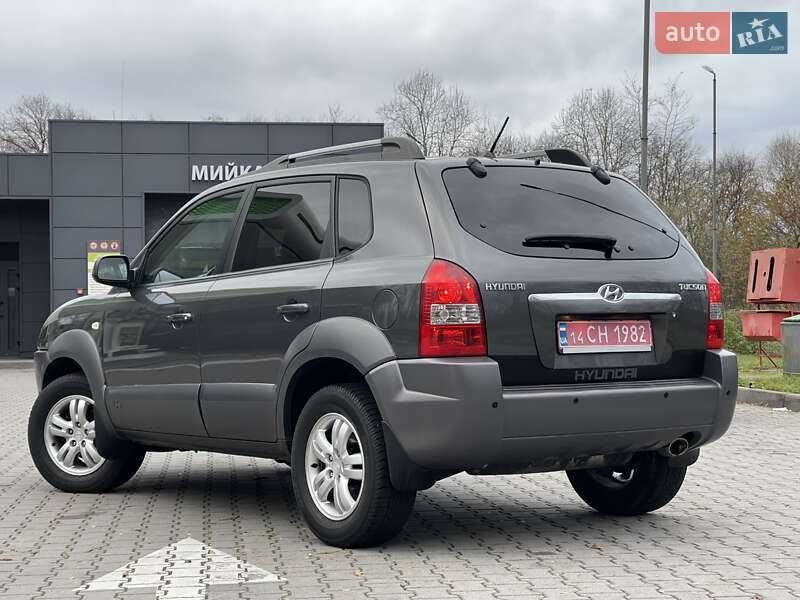 Внедорожник / Кроссовер Hyundai Tucson 2007 в Калуше фото 6 Внедорожник / Кроссовер Hyundai Tucson 2007 в Калуше