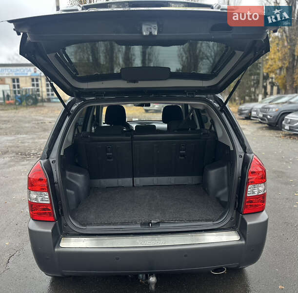 Внедорожник / Кроссовер Hyundai Tucson 2009 в Киеве фото 10 Внедорожник / Кроссовер Hyundai Tucson 2009 в Киеве