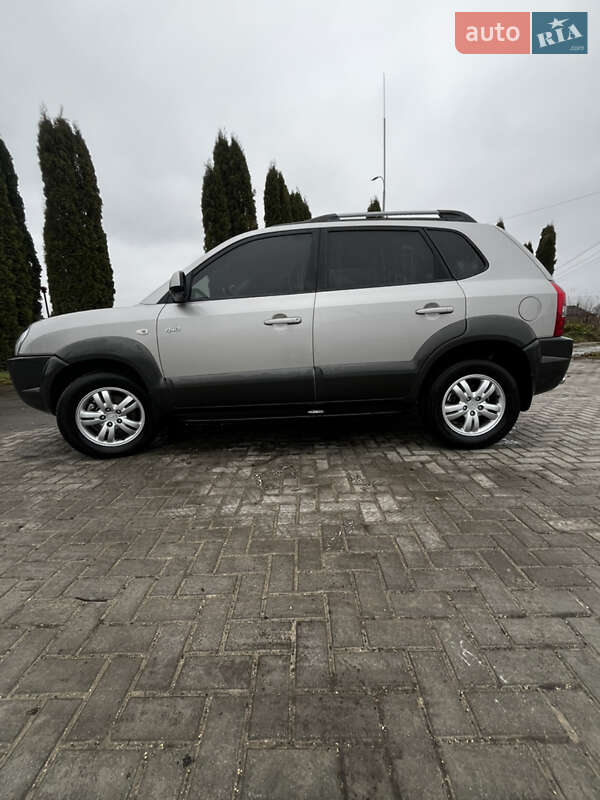 Внедорожник / Кроссовер Hyundai Tucson 2008 в Почаеве