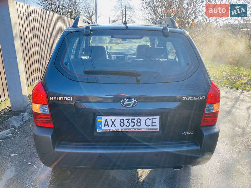 Внедорожник / Кроссовер Hyundai Tucson 2009 в Харькове фото 12 Внедорожник / Кроссовер Hyundai Tucson 2009 в Харькове