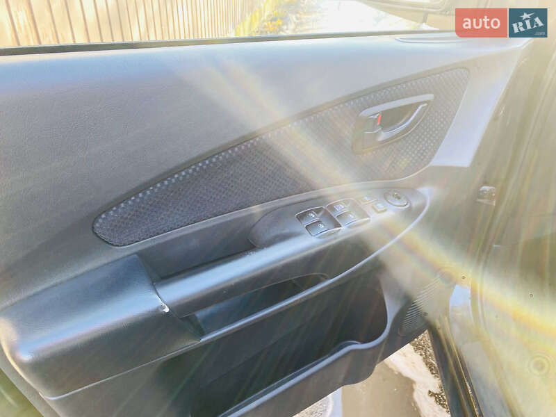 Внедорожник / Кроссовер Hyundai Tucson 2009 в Харькове фото 17 Внедорожник / Кроссовер Hyundai Tucson 2009 в Харькове