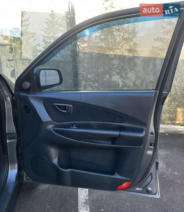 Внедорожник / Кроссовер Hyundai Tucson 2008 в Виннице фото 11 Внедорожник / Кроссовер Hyundai Tucson 2008 в Виннице