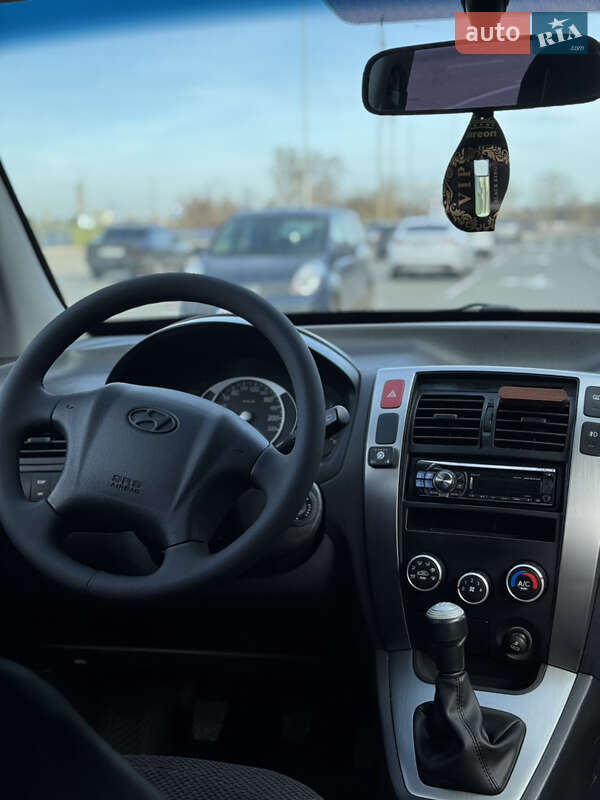 Внедорожник / Кроссовер Hyundai Tucson 2008 в Нововолынске фото 7 Внедорожник / Кроссовер Hyundai Tucson 2008 в Нововолынске