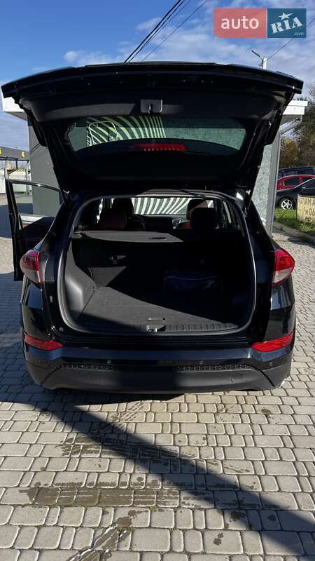 Внедорожник / Кроссовер Hyundai Tucson 2016 в Киеве
