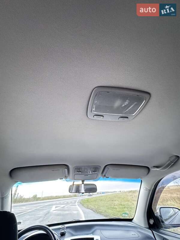 Внедорожник / Кроссовер Hyundai Tucson 2008 в Мене фото 11 Внедорожник / Кроссовер Hyundai Tucson 2008 в Мене