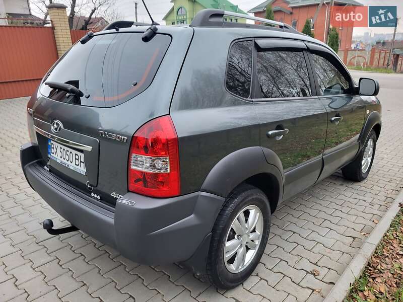 Позашляховик / Кросовер Hyundai Tucson 2012 в Хмельницькому фото 14 Позашляховик / Кросовер Hyundai Tucson 2012 в Хмельницькому