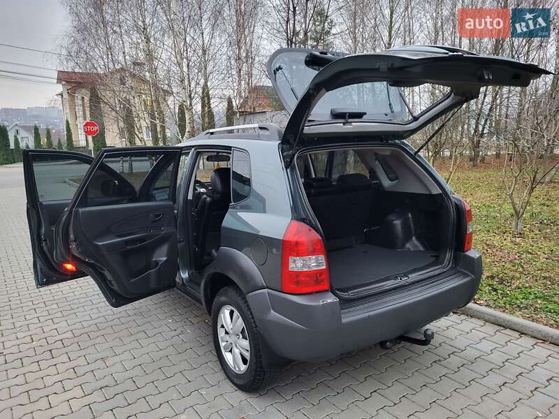 Позашляховик / Кросовер Hyundai Tucson 2012 в Хмельницькому фото 60 Позашляховик / Кросовер Hyundai Tucson 2012 в Хмельницькому