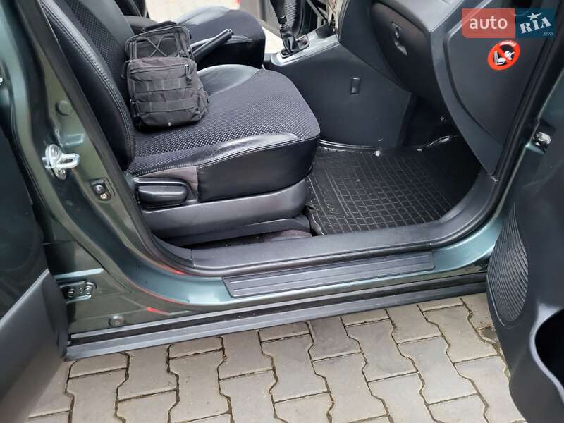 Позашляховик / Кросовер Hyundai Tucson 2012 в Хмельницькому фото 105 Позашляховик / Кросовер Hyundai Tucson 2012 в Хмельницькому