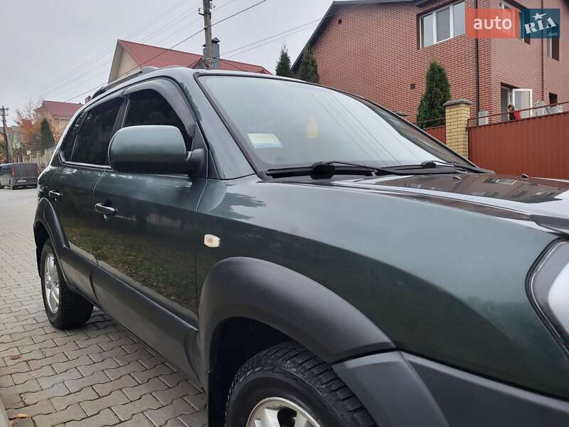 Позашляховик / Кросовер Hyundai Tucson 2012 в Хмельницькому фото 125 Позашляховик / Кросовер Hyundai Tucson 2012 в Хмельницькому