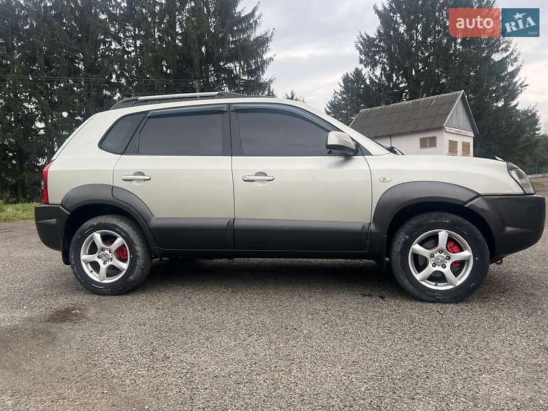 Внедорожник / Кроссовер Hyundai Tucson 2005 в Ивано-Франковске