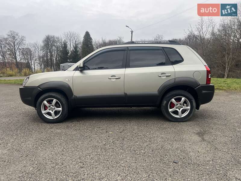 Внедорожник / Кроссовер Hyundai Tucson 2005 в Ивано-Франковске