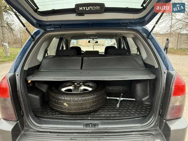 Позашляховик / Кросовер Hyundai Tucson 2008 в Запоріжжі