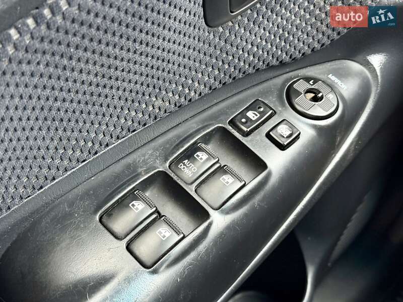 Позашляховик / Кросовер Hyundai Tucson 2006 в Харкові