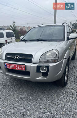 Позашляховик / Кросовер Hyundai Tucson 2007 в Рівному
