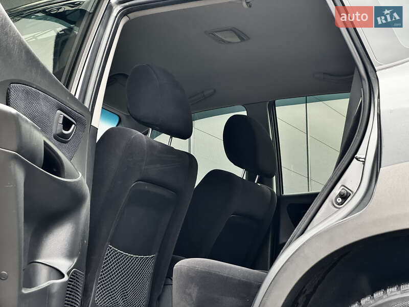 Внедорожник / Кроссовер Hyundai Tucson 2008 в Киеве фото 26 Внедорожник / Кроссовер Hyundai Tucson 2008 в Киеве