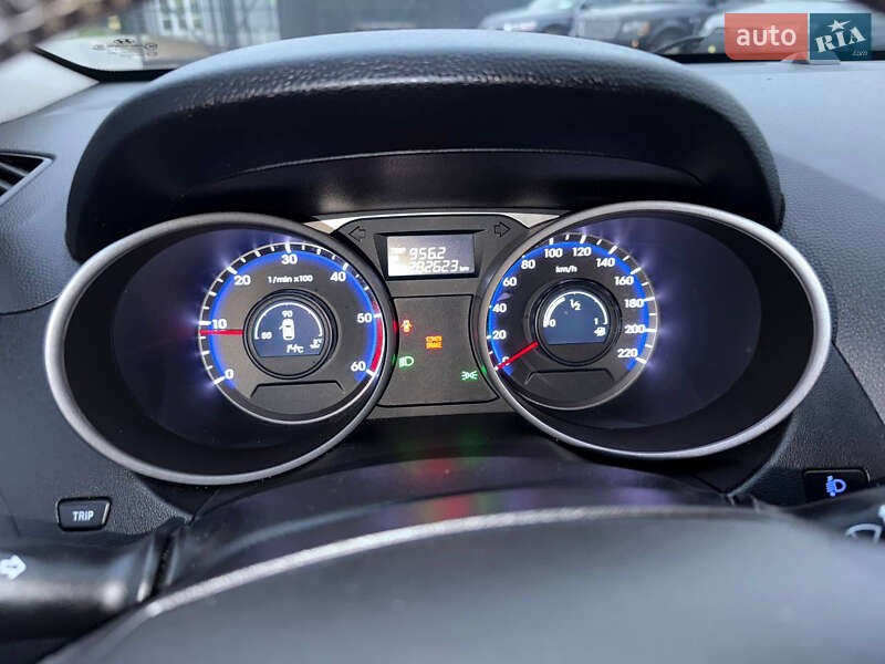 Внедорожник / Кроссовер Hyundai Tucson 2013 в Стрые