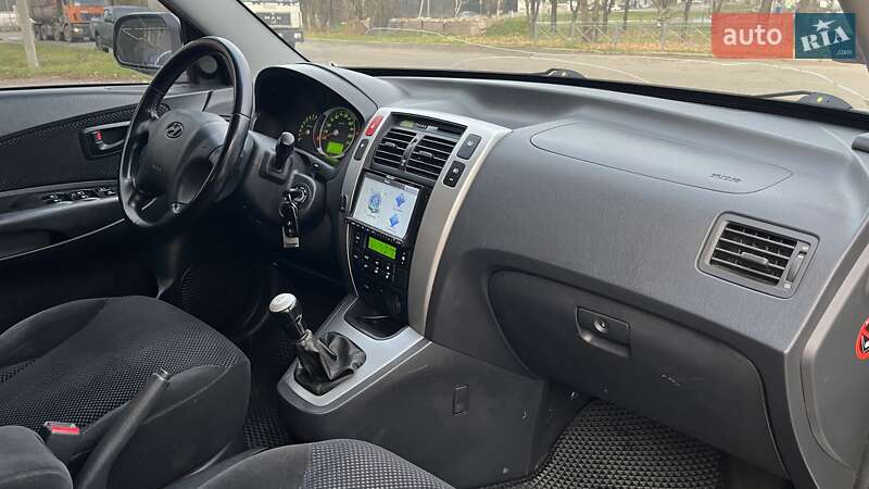 Внедорожник / Кроссовер Hyundai Tucson 2007 в Николаеве фото 8 Внедорожник / Кроссовер Hyundai Tucson 2007 в Николаеве