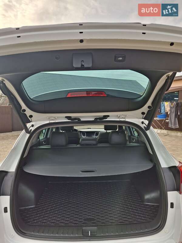 Внедорожник / Кроссовер Hyundai Tucson 2017 в Ивано-Франковске