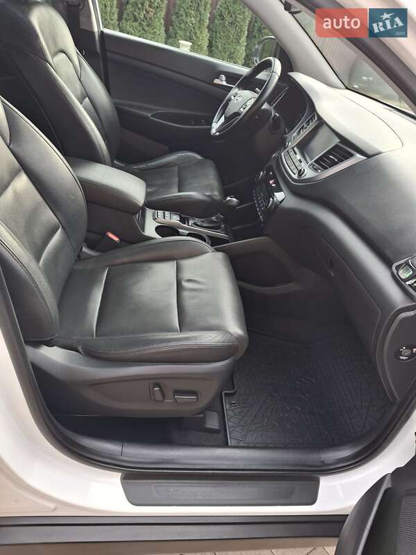 Внедорожник / Кроссовер Hyundai Tucson 2017 в Ивано-Франковске