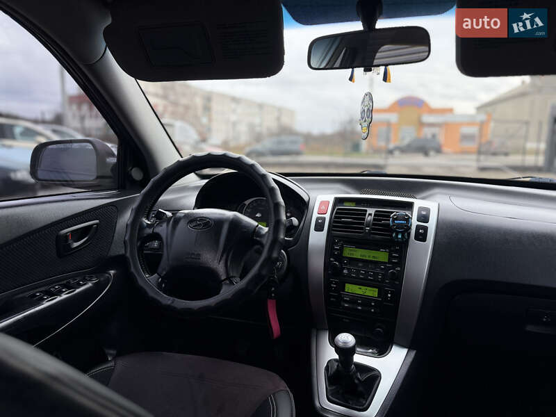 Внедорожник / Кроссовер Hyundai Tucson 2008 в Мене