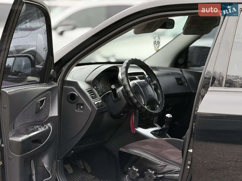 Внедорожник / Кроссовер Hyundai Tucson 2008 в Мене