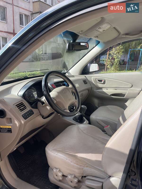 Внедорожник / Кроссовер Hyundai Tucson 2005 в Житомире