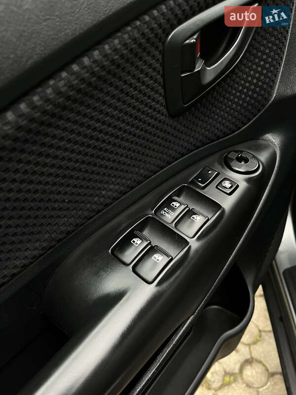 Внедорожник / Кроссовер Hyundai Tucson 2011 в Ровно