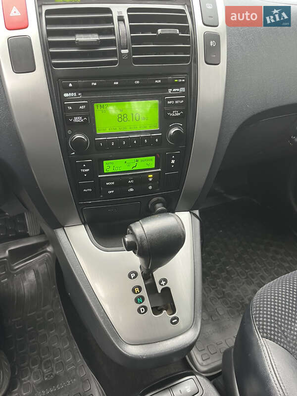 Внедорожник / Кроссовер Hyundai Tucson 2011 в Ровно