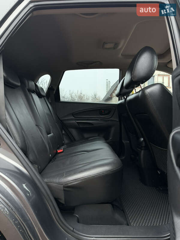 Внедорожник / Кроссовер Hyundai Tucson 2009 в Чернигове