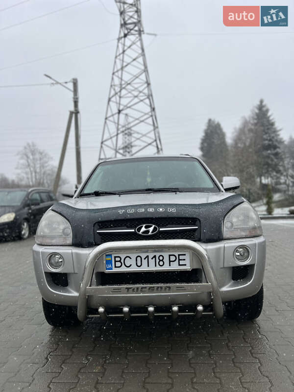 Позашляховик / Кросовер Hyundai Tucson 2006 в Старому Самборі фото 20 Позашляховик / Кросовер Hyundai Tucson 2006 в Старому Самборі