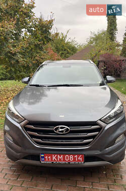 Внедорожник / Кроссовер Hyundai Tucson 2015 в Борисполе