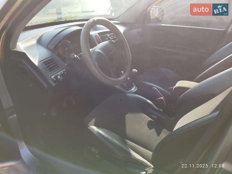 Внедорожник / Кроссовер Hyundai Tucson 2011 в Белгороде-Днестровском