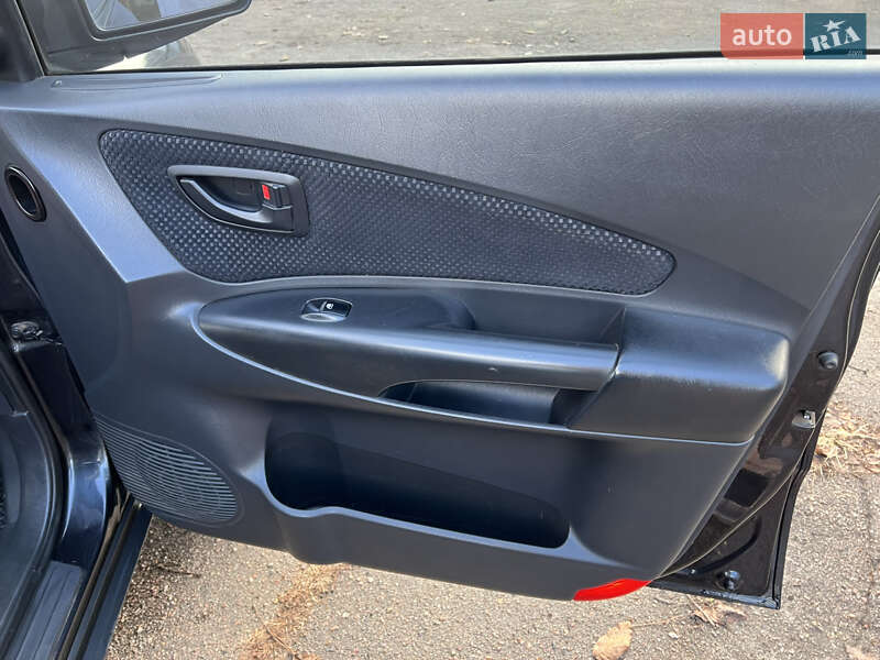 Внедорожник / Кроссовер Hyundai Tucson 2008 в Днепре