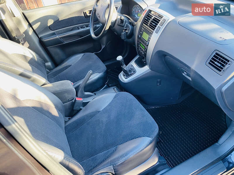 Внедорожник / Кроссовер Hyundai Tucson 2009 в Харькове