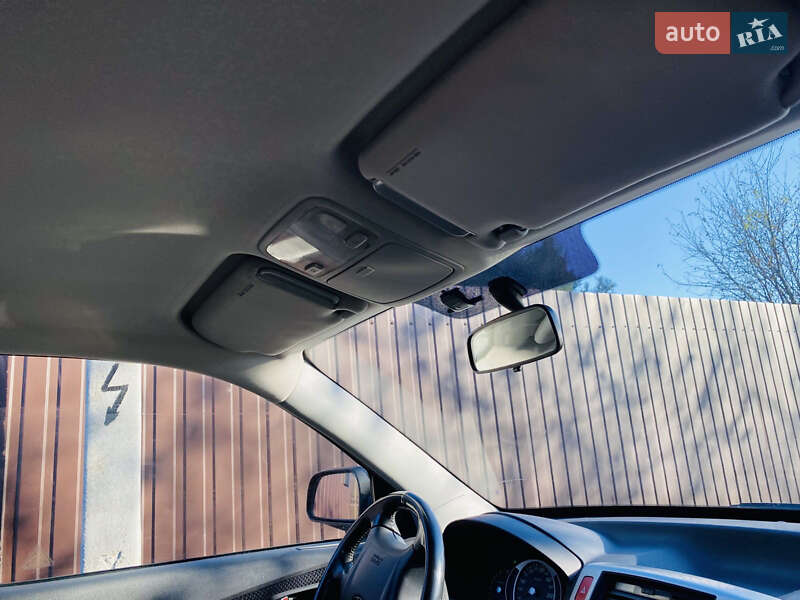 Внедорожник / Кроссовер Hyundai Tucson 2009 в Харькове