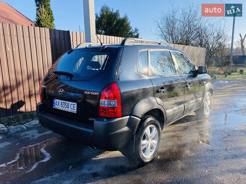 Внедорожник / Кроссовер Hyundai Tucson 2009 в Харькове