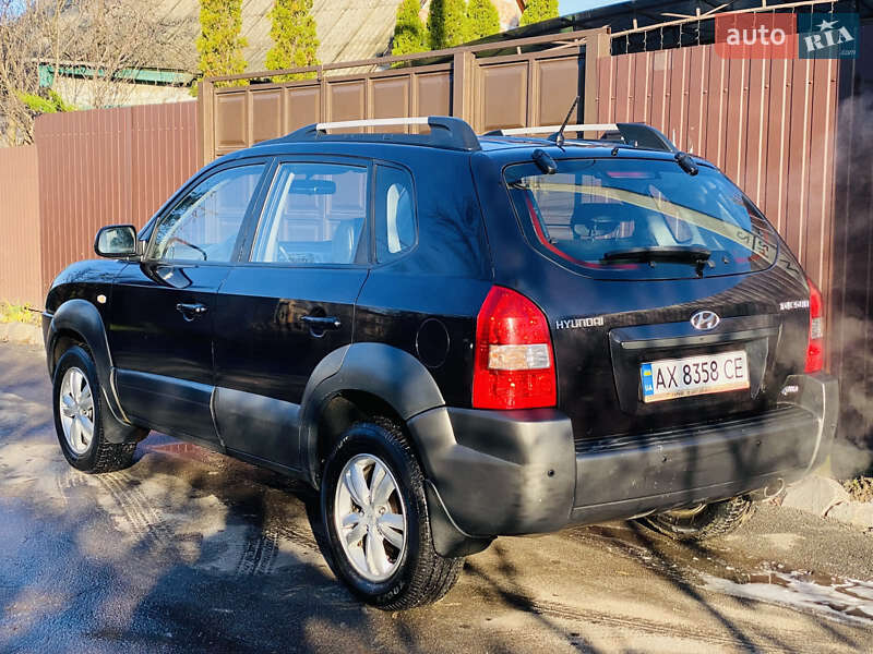 Внедорожник / Кроссовер Hyundai Tucson 2009 в Харькове