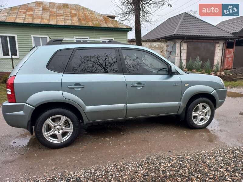 Позашляховик / Кросовер Hyundai Tucson 2007 в Шостці