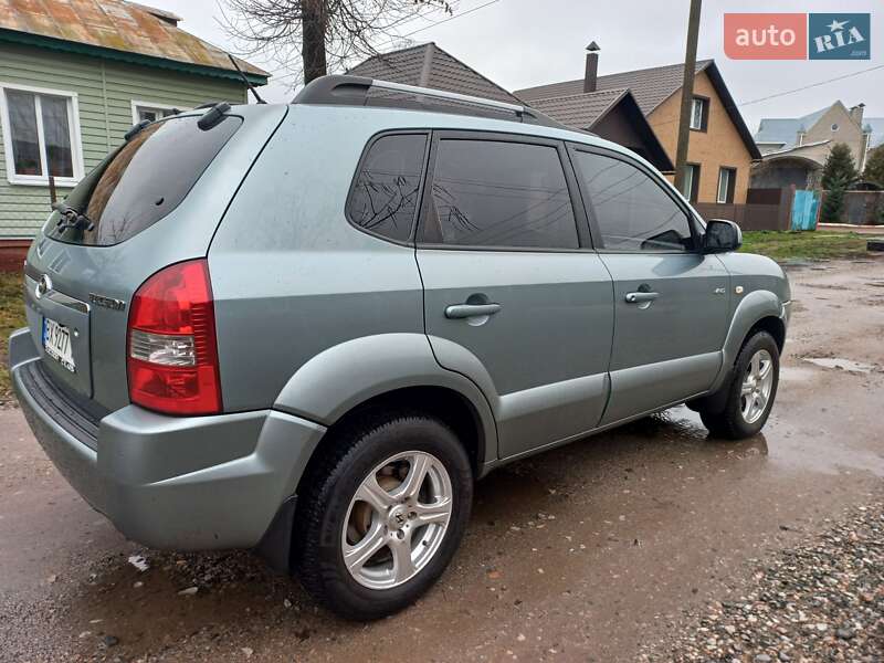 Позашляховик / Кросовер Hyundai Tucson 2007 в Шостці