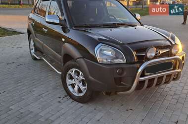 Позашляховик / Кросовер Hyundai Tucson 2009 в Ужгороді