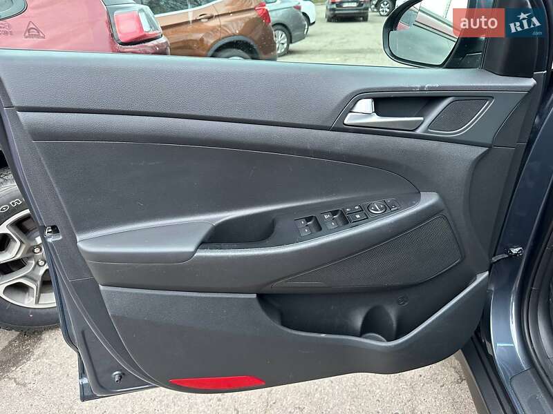 Внедорожник / Кроссовер Hyundai Tucson 2019 в Полтаве