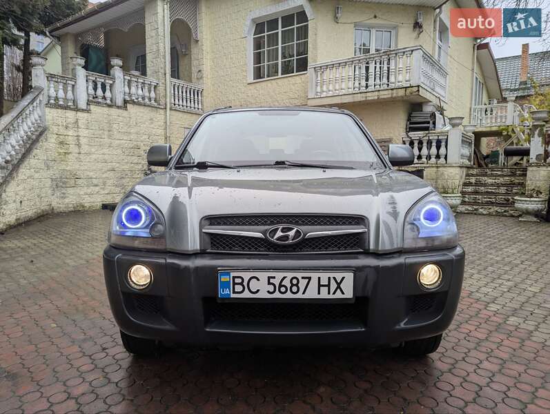 Внедорожник / Кроссовер Hyundai Tucson 2011 в Ровно фото 7 Внедорожник / Кроссовер Hyundai Tucson 2011 в Ровно