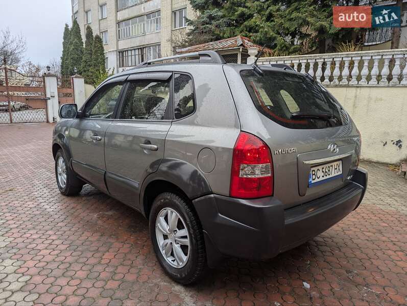 Внедорожник / Кроссовер Hyundai Tucson 2011 в Ровно фото 10 Внедорожник / Кроссовер Hyundai Tucson 2011 в Ровно