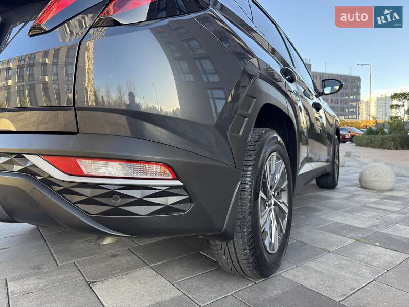 Внедорожник / Кроссовер Hyundai Tucson 2023 в Киеве