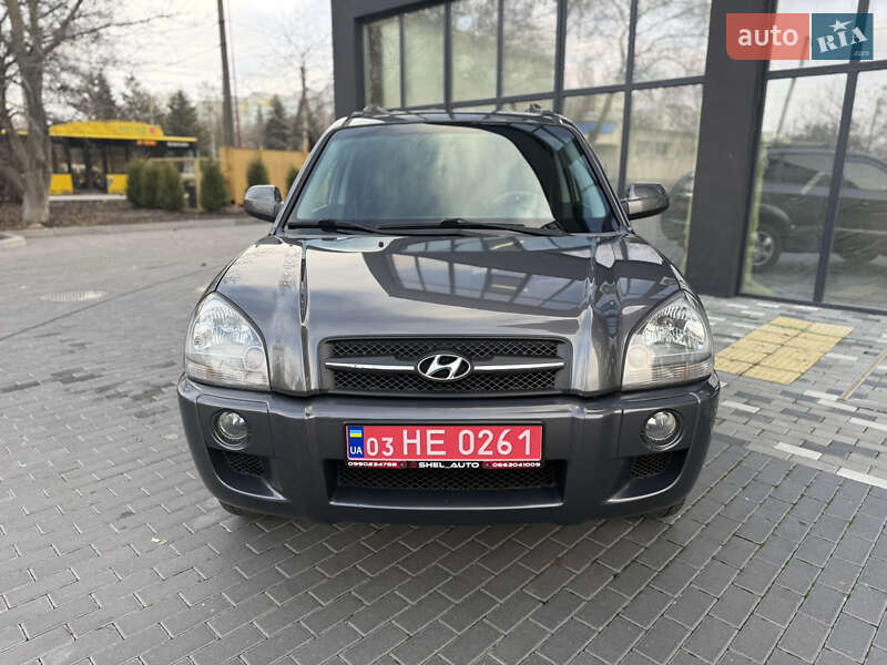 Позашляховик / Кросовер Hyundai Tucson 2009 в Полтаві