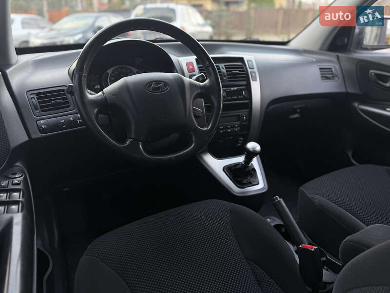 Позашляховик / Кросовер Hyundai Tucson 2009 в Полтаві