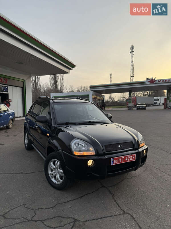Позашляховик / Кросовер Hyundai Tucson 2008 в Харкові фото 3 Позашляховик / Кросовер Hyundai Tucson 2008 в Харкові