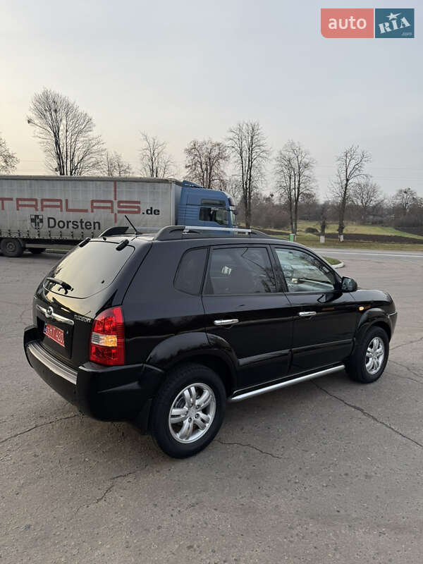Позашляховик / Кросовер Hyundai Tucson 2008 в Харкові фото 17 Позашляховик / Кросовер Hyundai Tucson 2008 в Харкові