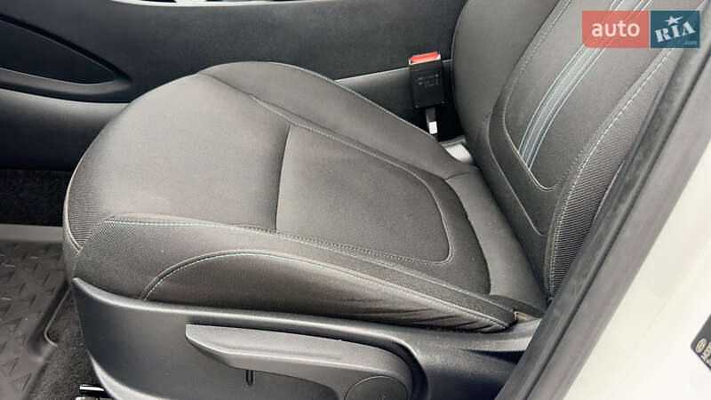 Внедорожник / Кроссовер Hyundai Tucson 2021 в Киеве