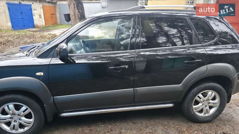 Позашляховик / Кросовер Hyundai Tucson 2007 в Харкові фото 4 Позашляховик / Кросовер Hyundai Tucson 2007 в Харкові